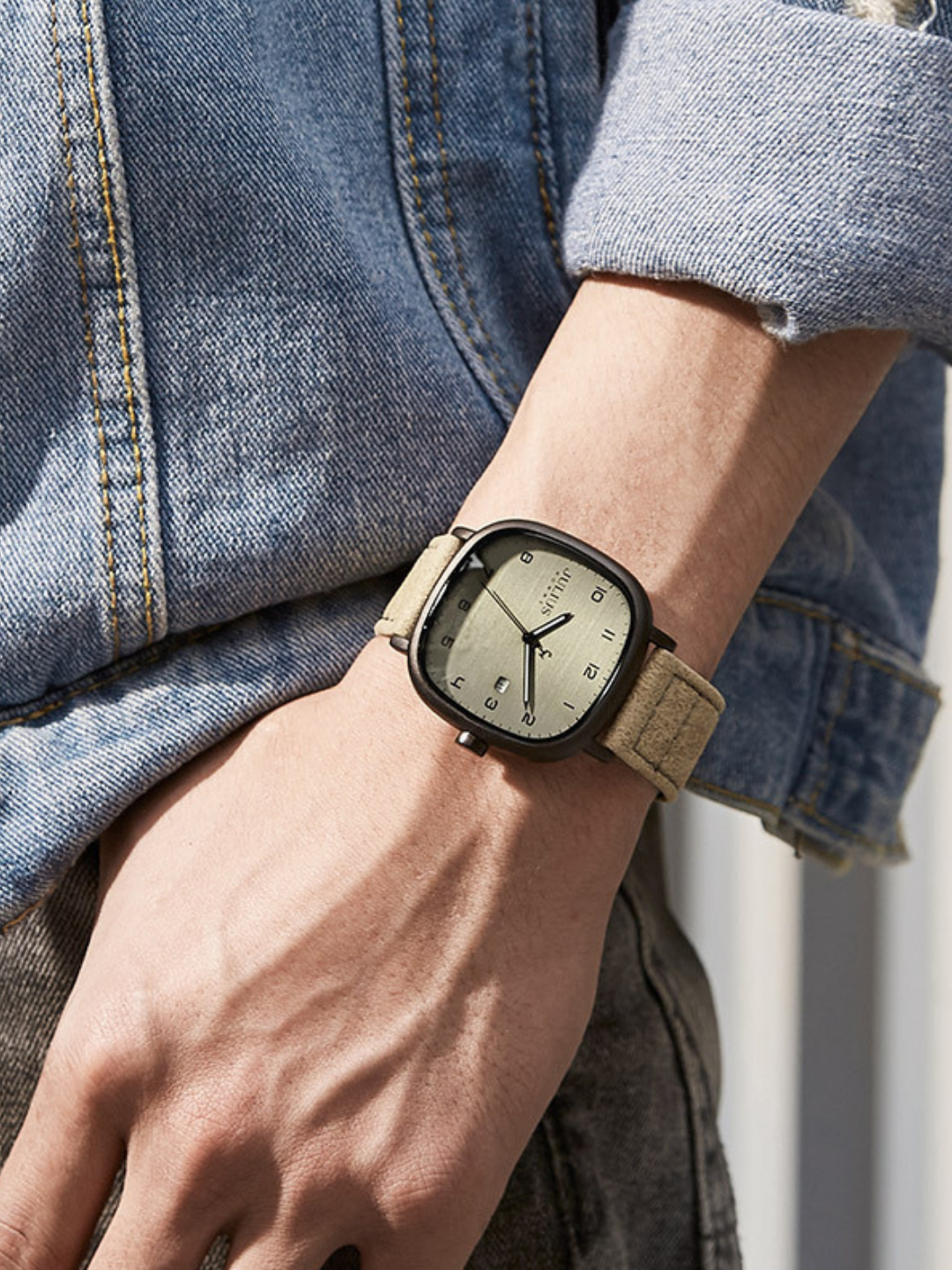 A model wears the Julius Homme JAH123 Square Analog Quartz Watch