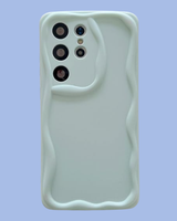 The sage green Galaxy Wavy Edge Case