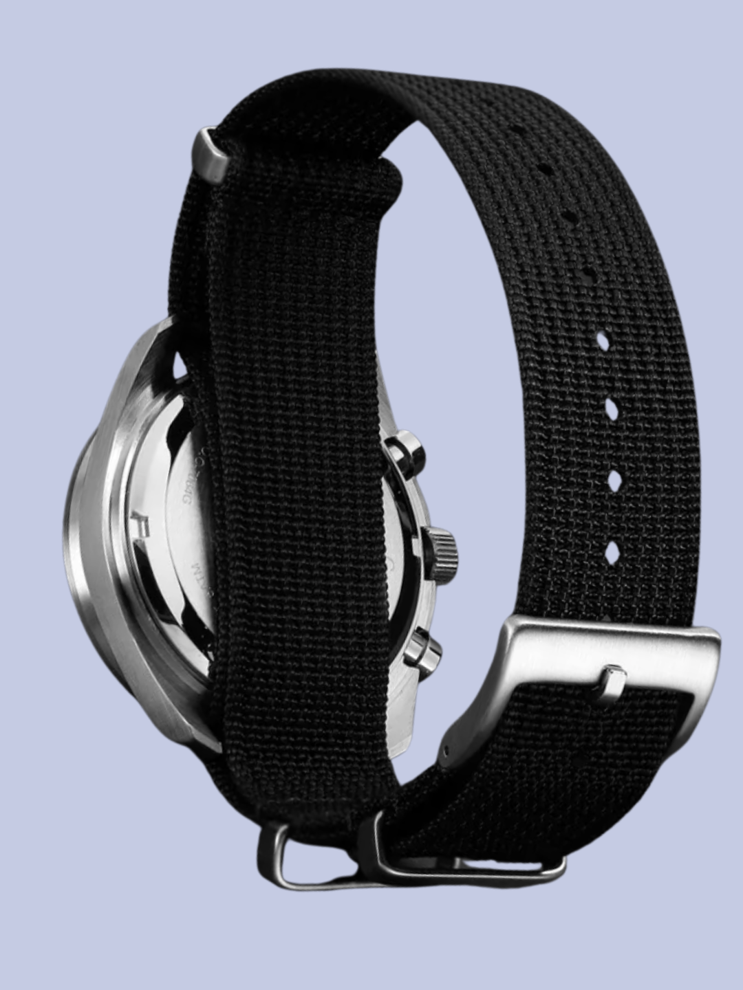 The nylon strap of the CADISEN C7064 Men’s Chronograph Watch